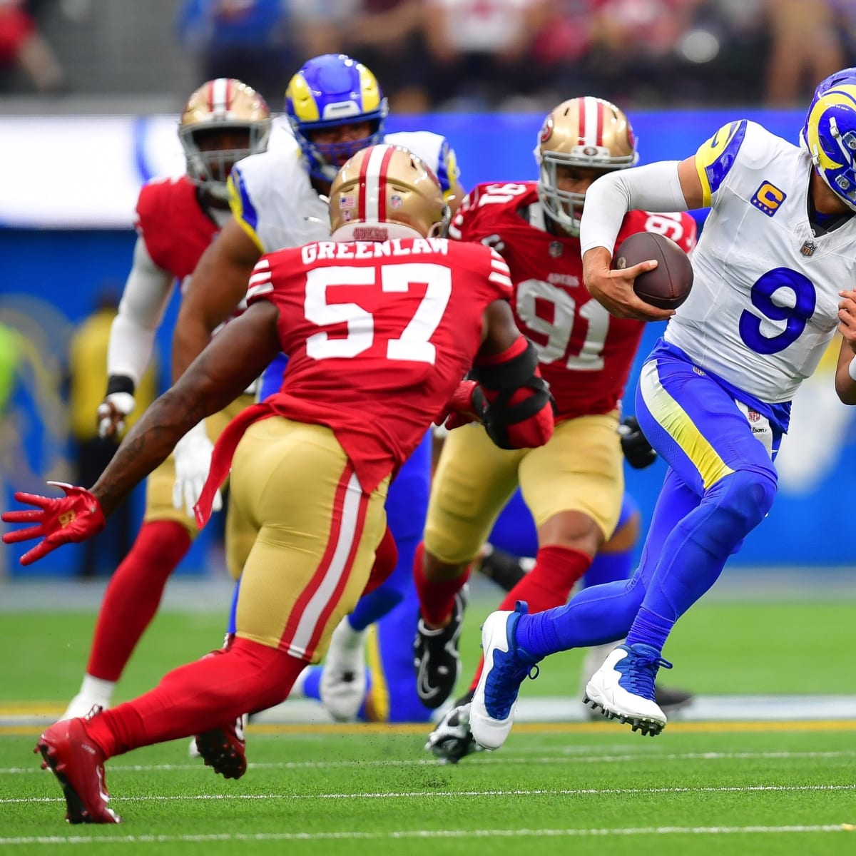 San Francisco 49ers Shine Bright with a 30-12 Victory over New York Giants